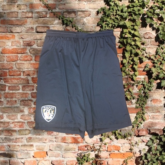 Men’s Shorts! - Picture 3 of 3